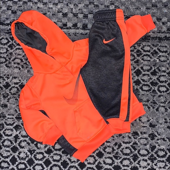 Nike Other - Like New Nike Dri Fit Outfit!